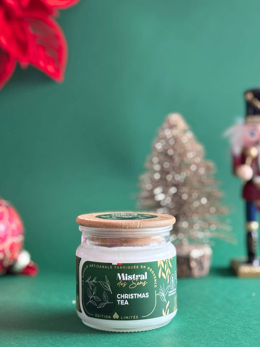Bougie de Noël artisanale, parfum thé de Noël.