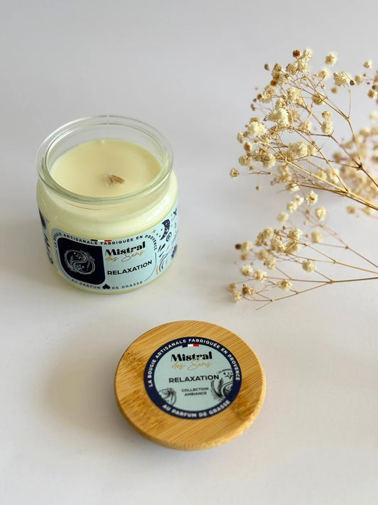 Bougie parfumée relaxante et apaisante, fabriquée en Provence.