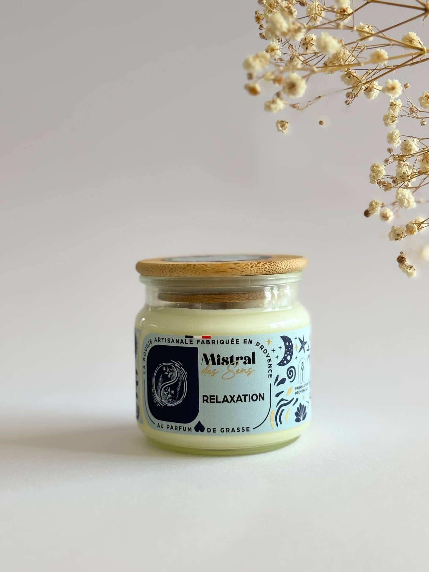 Bougie parfumée relaxante et apaisante, fabriquée en Provence.