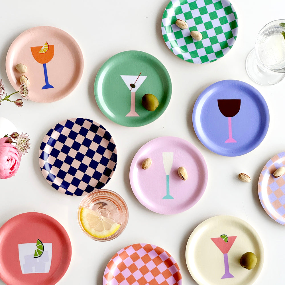 petits plateaux ou dessous de verres colorés pour l'apéritif