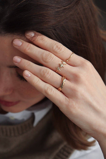 bague avec étoiles en plaqué or, réglable, fabriquée en France Waekura