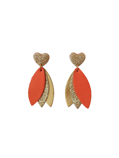 Boucles d'oreilles chics orange et dorées, paillettes, en cuir upcyclé, fabrication artisanale et française