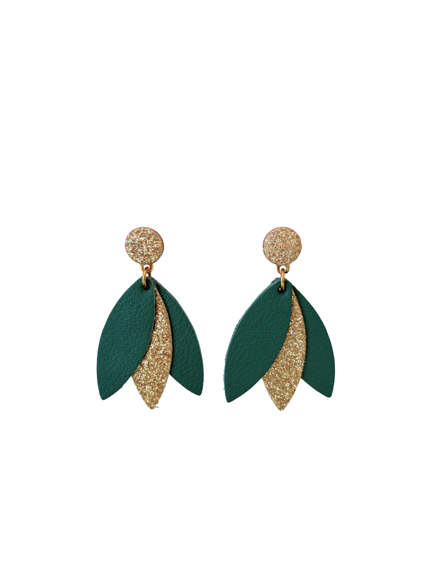 Boucles d'oreilles chics, en cuir upcyclé vert foncé et paillettes, fabrication artisanale et française