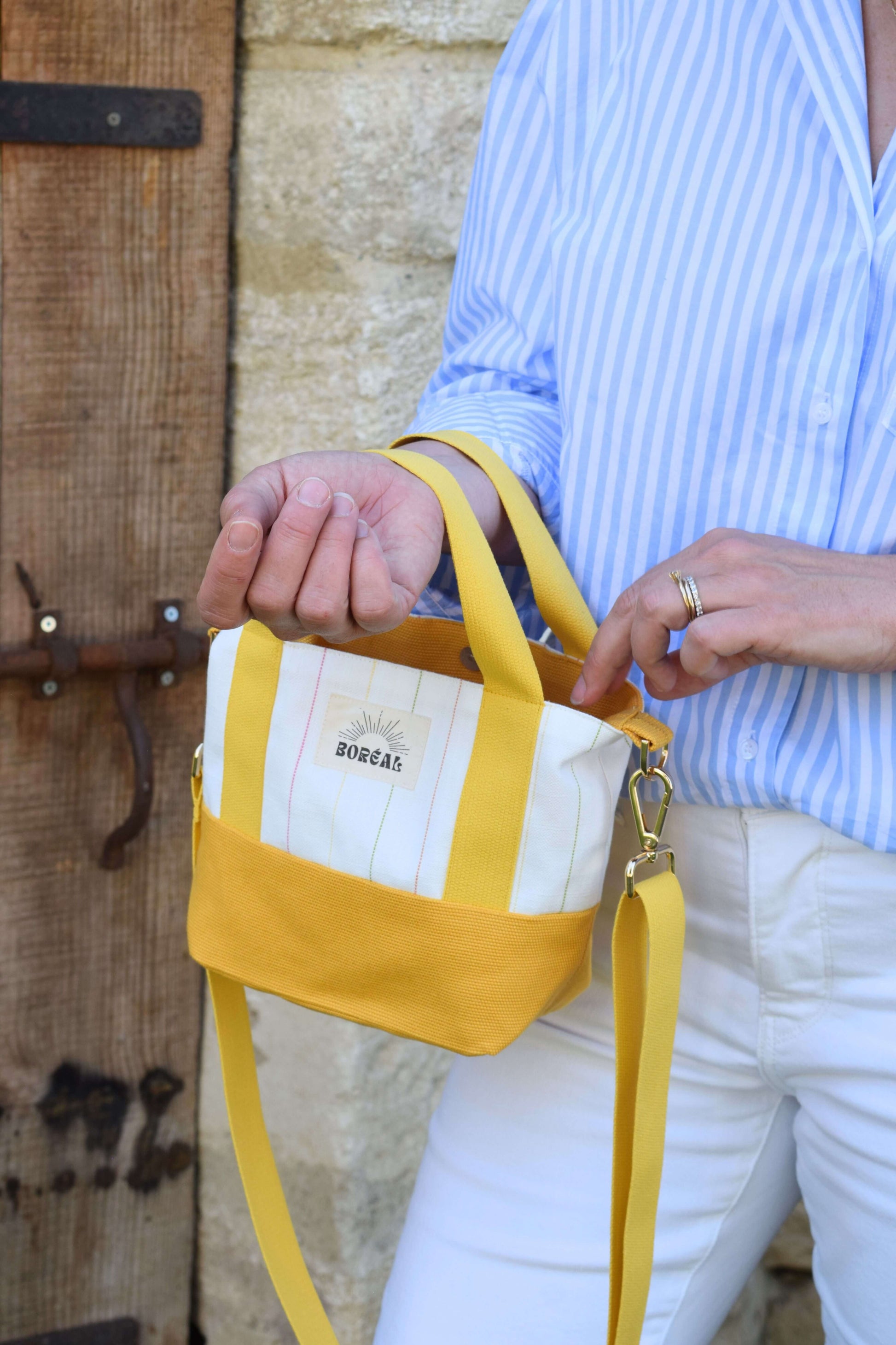 Sac à bandoulière pratique et léger, en matières naturelles, fabrication française et responsable, rayures, jaune et coloré, Boréal