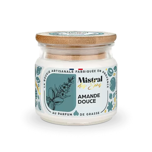 Bougie parfumée et artisanale amande douce, senteur relaxante.