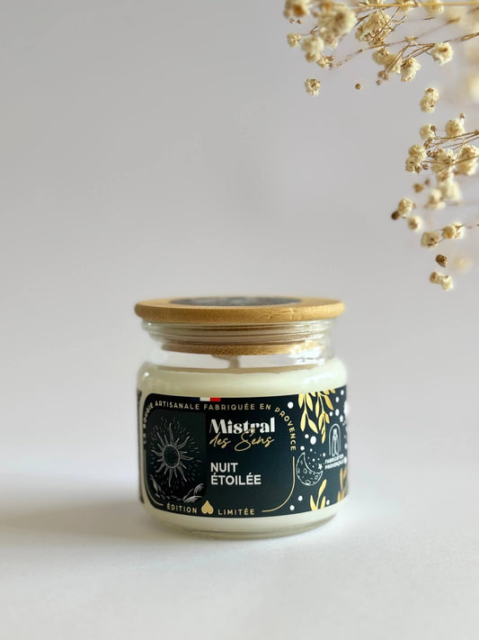 Bougie parfumée au patchouli, vanille et ambre, fabriquée en Provence.