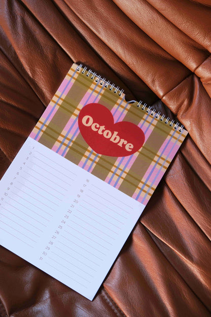 Calendrier d'anniversaires mural, octobre avec des carreaux.