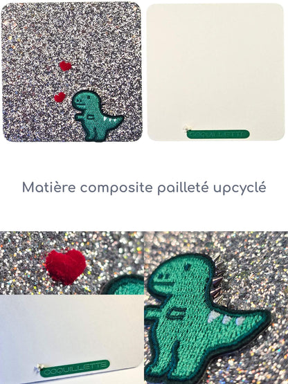 Carte à offrir originale et artisanale, avec un dinosaure et des cœurs. Carte d'anniversaire originale.