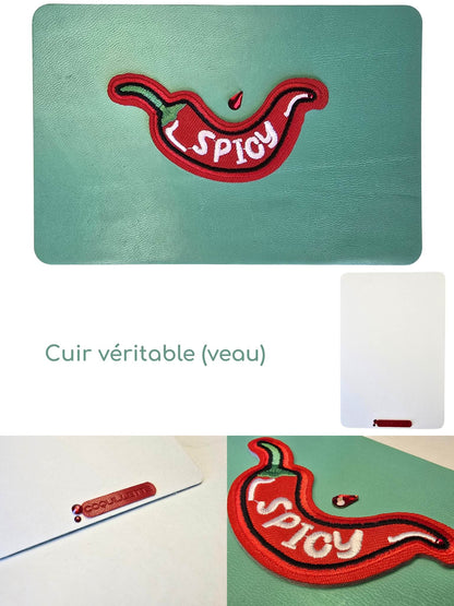 Carte à offrir originale et artisanale, avec un piment.