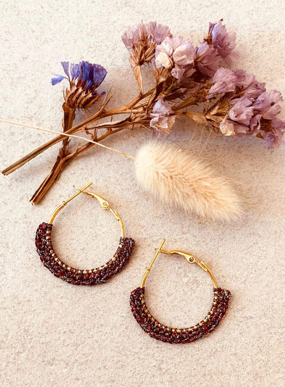Créoles, boucles d'oreilles métallisées en crochet, fabrication française et artisanale, multicolore et doré
