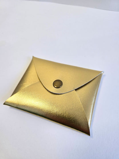 Porte monnaie doré irisé en cuir recyclé.